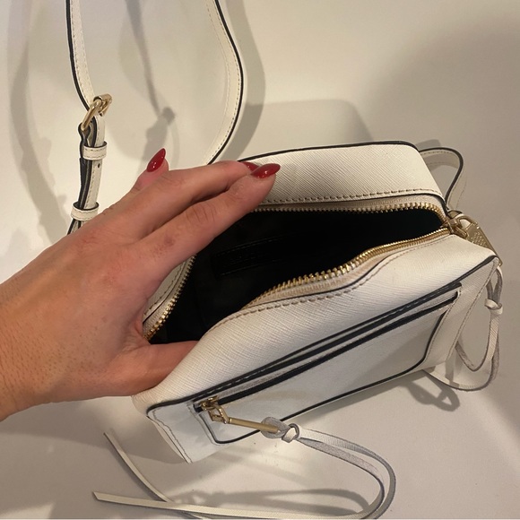 White Rebecca Minkoff handbag - Picture 5 of 16